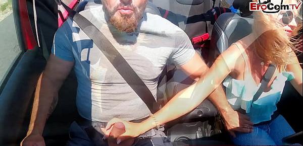 Sex im Cabrio Auto auf Mallorca mit deutscher teen